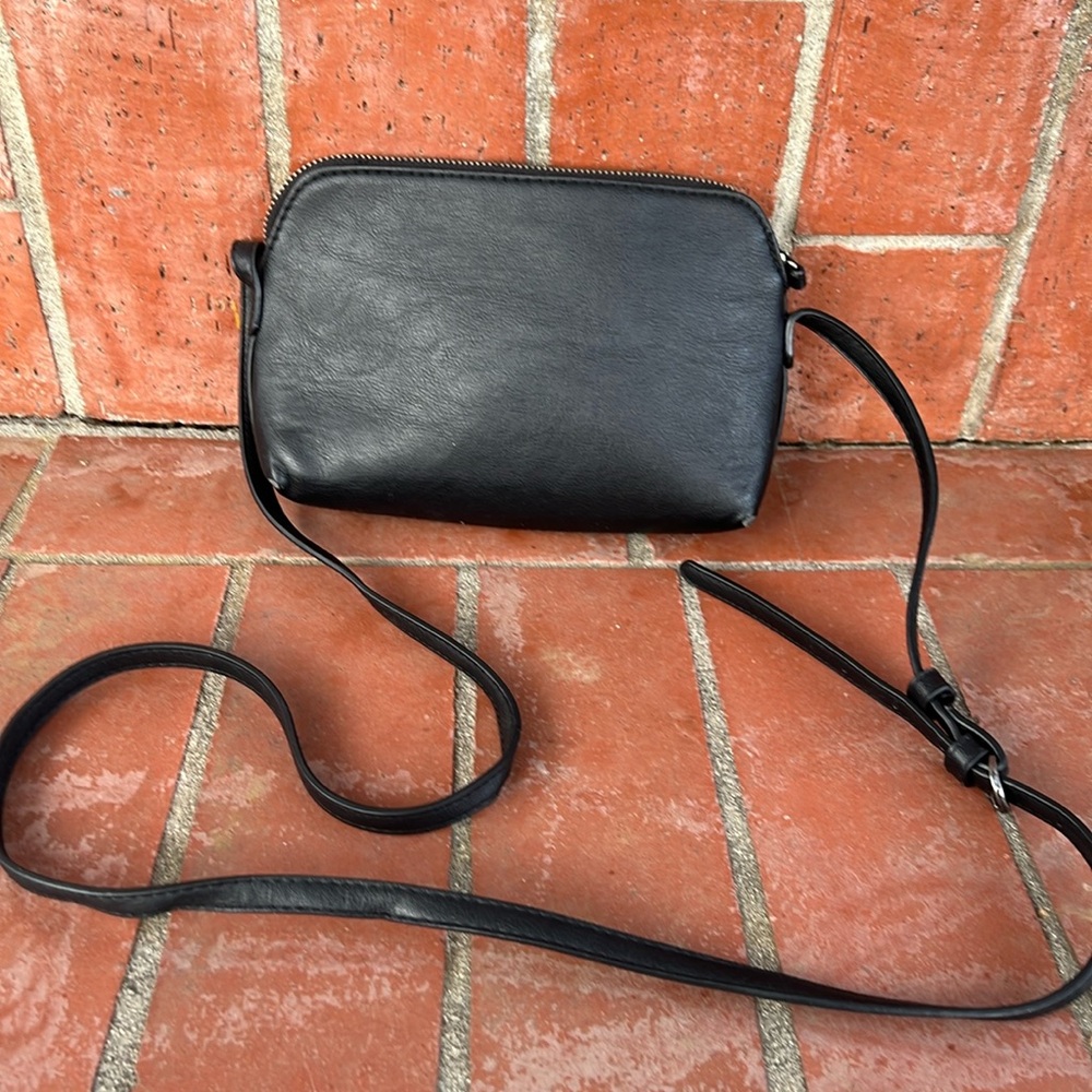 Small black purse
